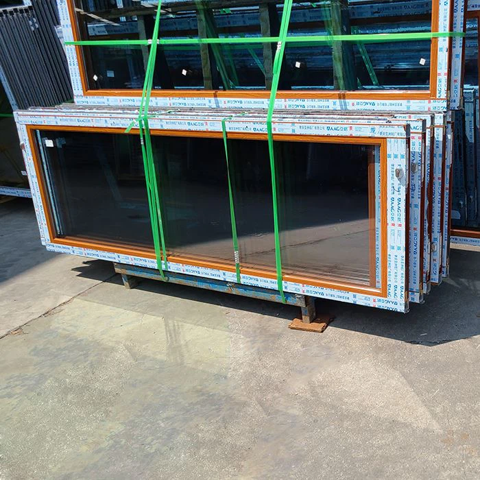 Portes pivotantes en aluminium